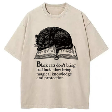 Personality fashion Black Cat Sleeping On A Book Washed T-Shirt