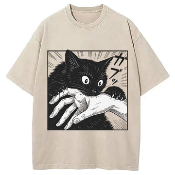Personality fashion Vintage Black Cat Bite Washed T-Shirt