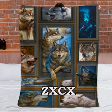 🐺The King Of Grassland Customized Blanket - Gift For Wolf Lovers0001