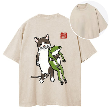 Personality fashion Cat Holding A Frog Back Washed T-Shirt