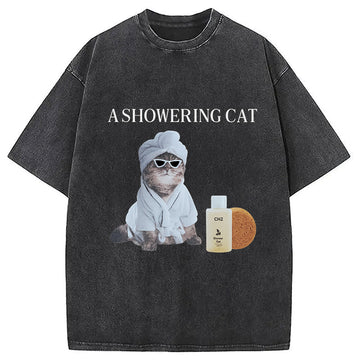 Personality fashion A Showering Cat Washed T-Shirt