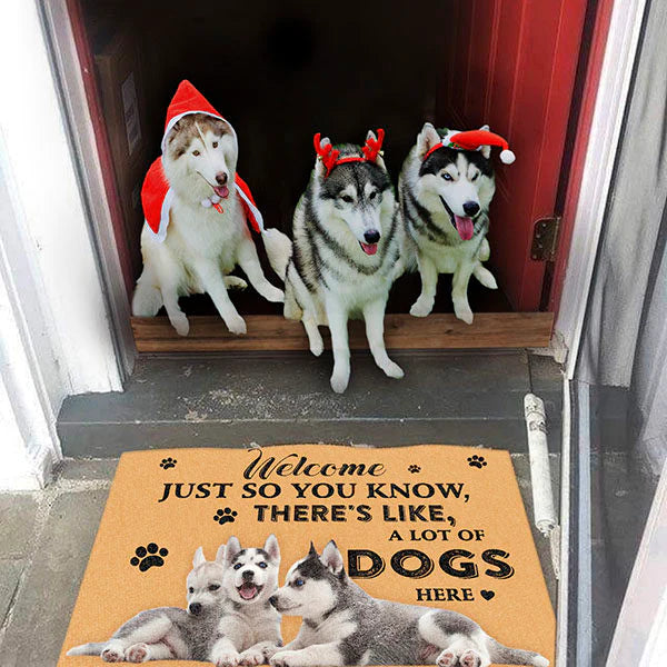 Dog Lovers Door mat Siberian Husky A Lot Of Dogs Here