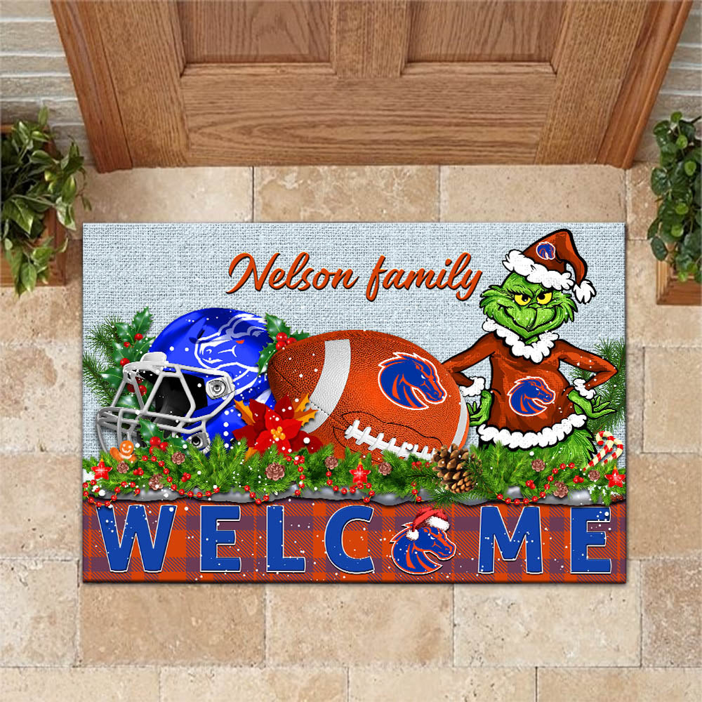 Boise State Broncos Football Team Doormat Personalized Your Family Name, Sport And Grinch Doormat, Football Lovers Gifts, Home Decorations ETHY-53152
