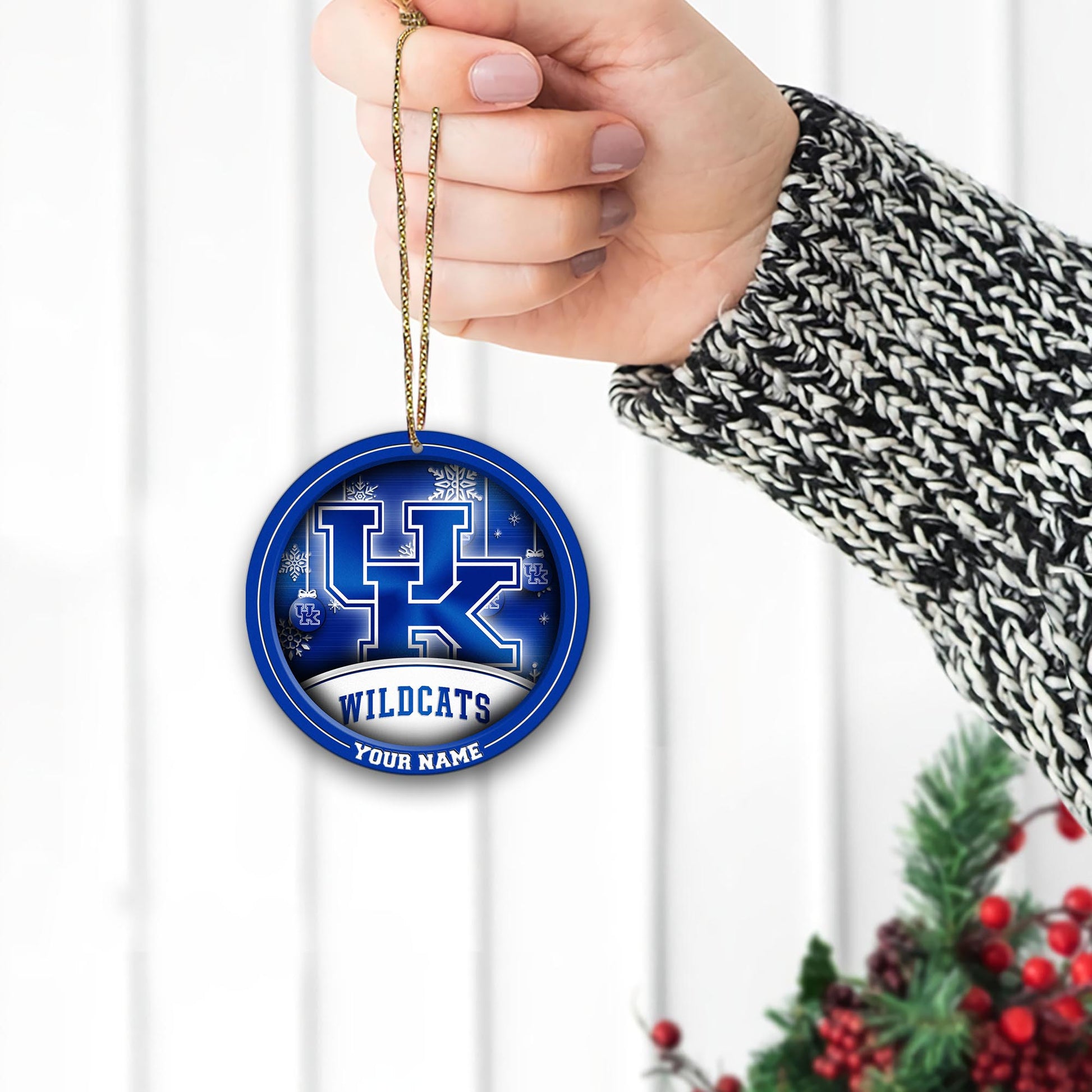 Kentucky Wildcats Circle Aluminium Custom Ornament 2 Side Trending New Arrivals H52912 ETUG311023