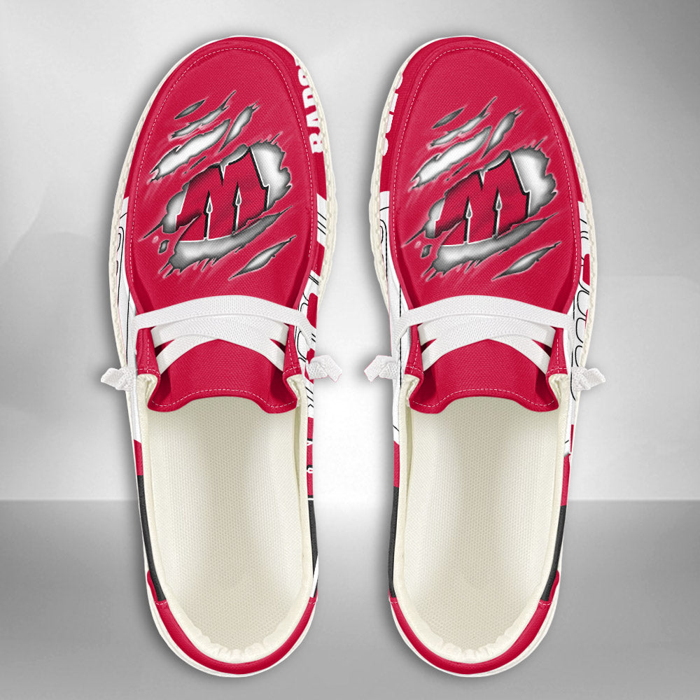 NCAA Wisconsin Badgers Custom Name Hey Dude Shoes 11 M79